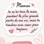 Un assortiment de cadeaux originaux pour la fête des mères avec citations touchantes.