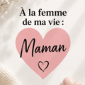 Femme heureuse recevant un cadeau de la part de sa fille